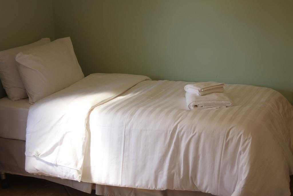Chacara Ando Bed And Breakfast Aguas de Santa Barbara Phòng bức ảnh