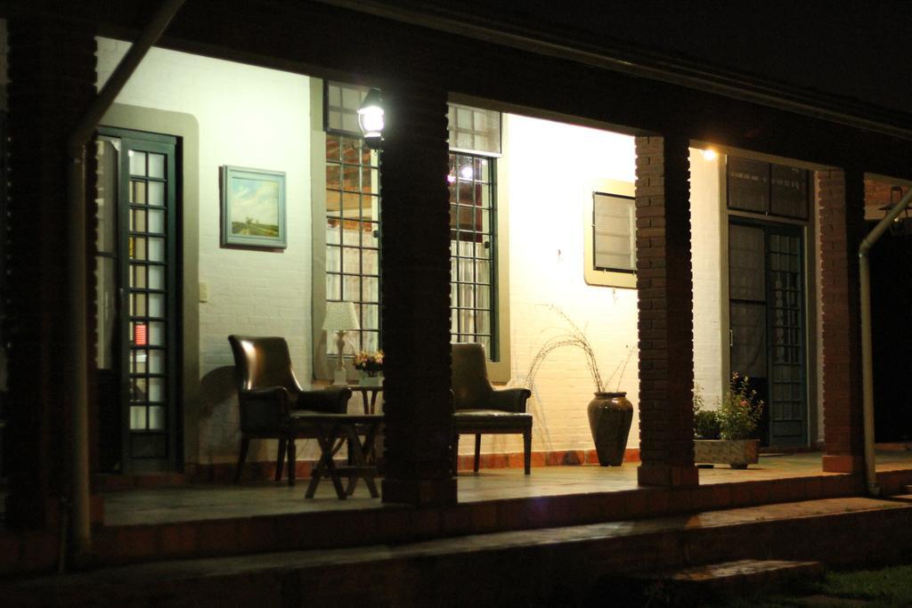 Chacara Ando Bed And Breakfast Aguas de Santa Barbara Ngoại thất bức ảnh