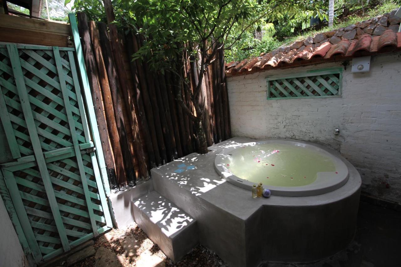 Chacara Ando Bed And Breakfast Aguas de Santa Barbara Ngoại thất bức ảnh